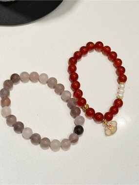 Agate Beaded Bracelet Set | Red + Gray Stone | Pearl & Charm Detail